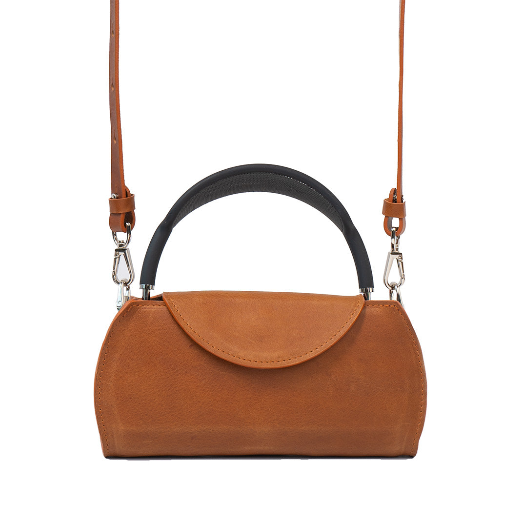 Leather Case for AirPods Max (Tan / full-grain)